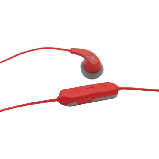 JBL Endurance RUNBT - Red - Sweatproof Wireless In-Ear Sport Headphones - Detailshot 5
